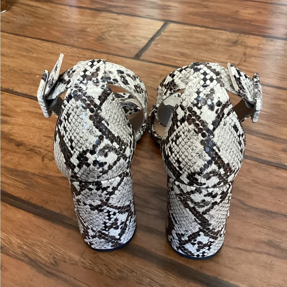 Sam Edelman Sandal’s Snakeskin Faux Leather in Size 8.5 - Picture 8 of 9
